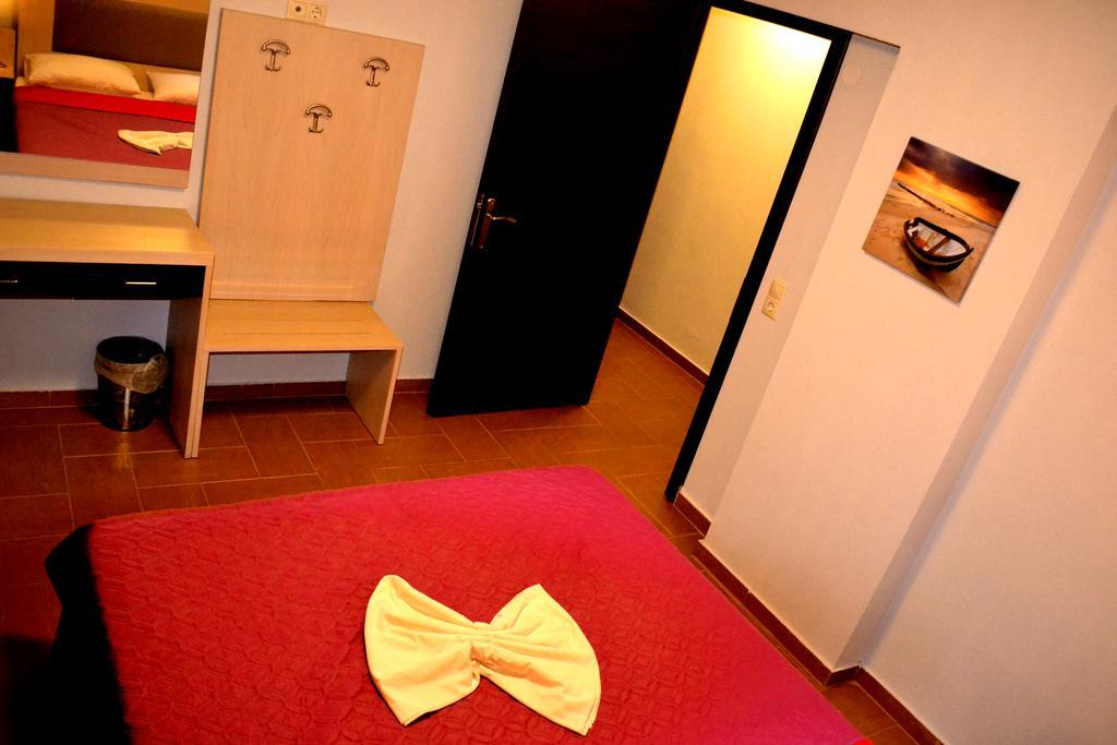 Αmalia Lux Villas Vrasná Chambre photo