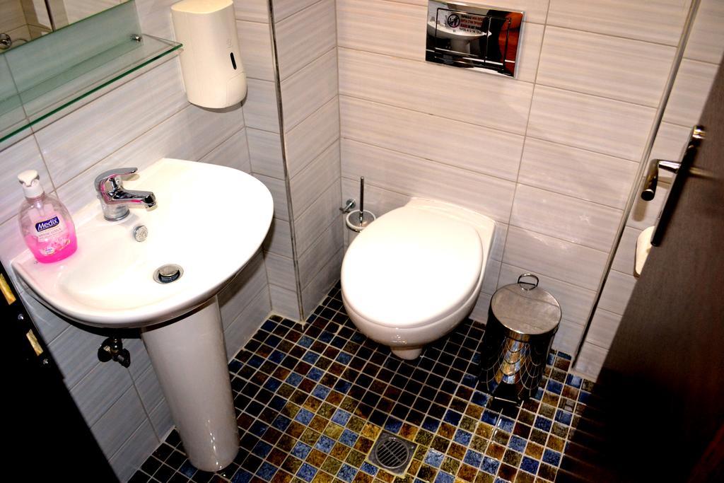Αmalia Lux Villas Vrasná Chambre photo