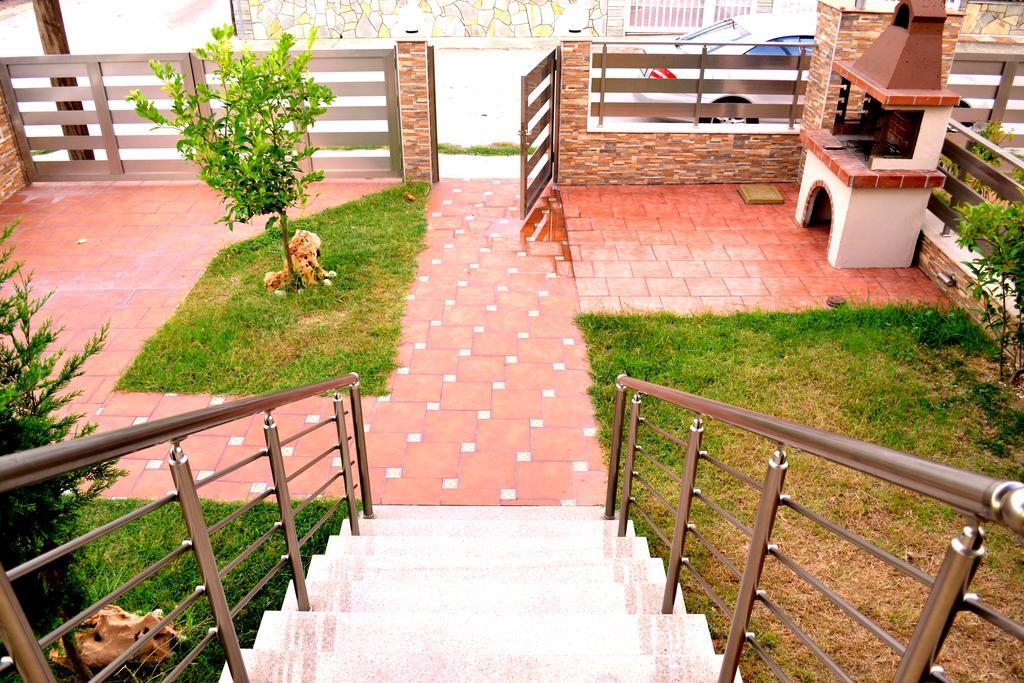 Αmalia Lux Villas Vrasná Chambre photo